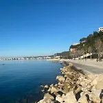 Kurti Villa Vlorë