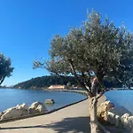 Villa Kurti *